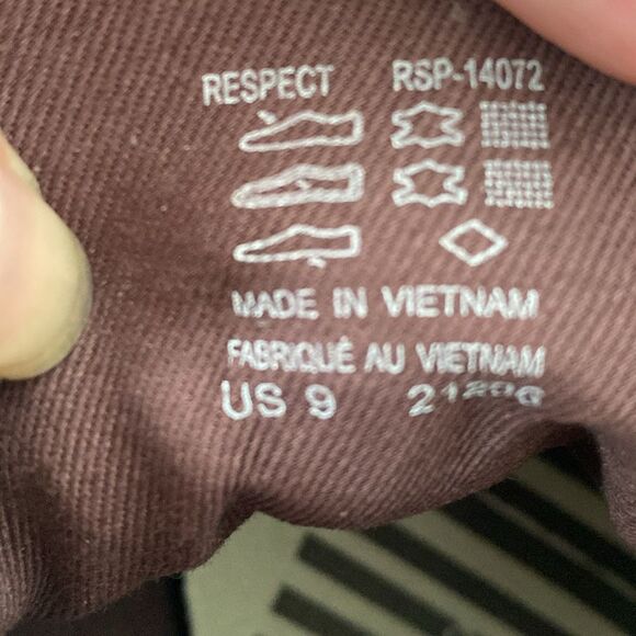 Taos Footwear Leather Respect Casual Mid Top Bootie sz 9 Casual Comfort Coastal - Picture 7 of 15